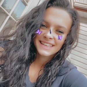 Meet your Posher, Madelyn